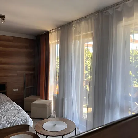 B8 Luxury In Life Apartman *